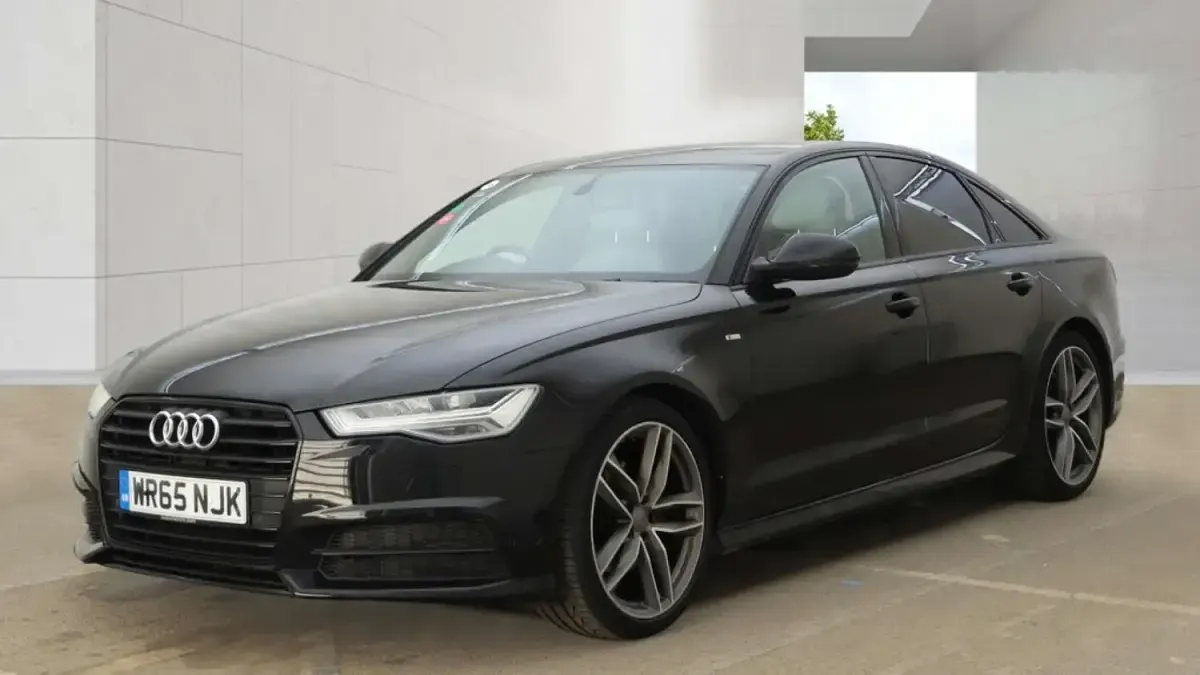 Used Audi A6 Black Edition 190 HP (139 kW) 2015 Black Sedan
