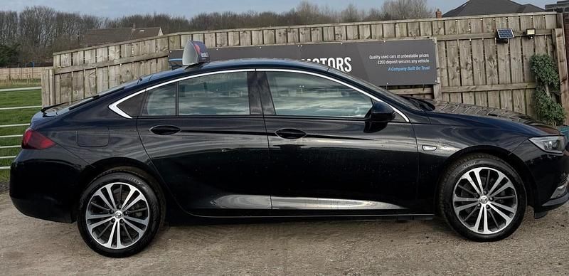 Used Vauxhall Insignia Sport 170 HP (125 kW) 2019 Black Hatchback