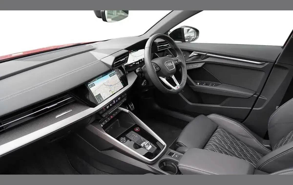 Used Audi S3 Advanced 310 HP (228 kW) 2022 Red Sedan