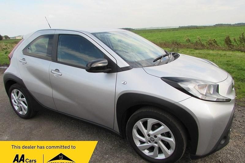 Silver Used 2023 Toyota Aygo PURE Hatchback | £11,999 (Good price) - Image 1/1