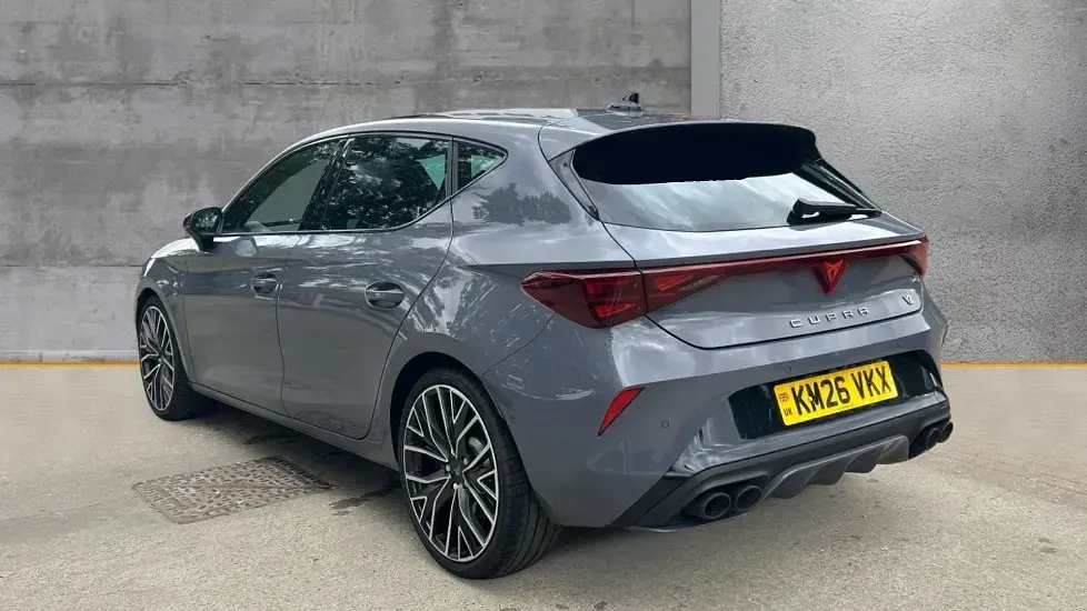 Used Cupra Leon VZ2 300 HP (220 kW) 2026 Grey