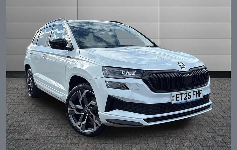 Used Skoda Karoq SportLine 150 HP (110 kW) 2025 Moon white metallic SUV