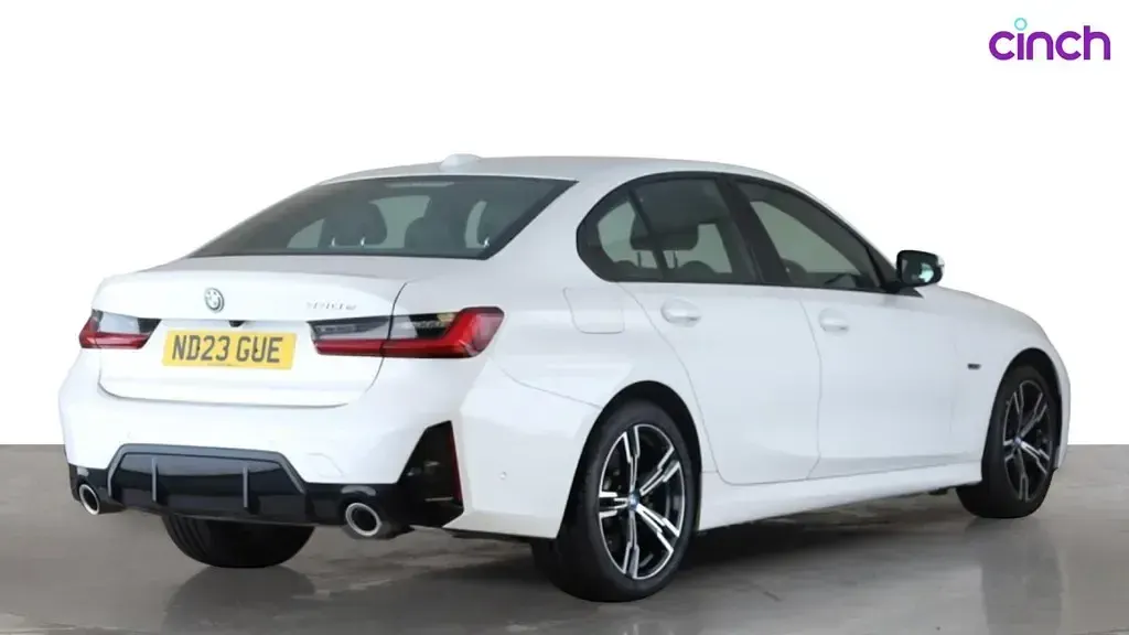 Used BMW 330e M Sport 292 HP (214 kW) 2023 White Sedan
