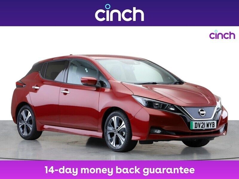Red Used 2021 Nissan Leaf N-Connecta Hatchback | £10,499 (Fair price) - Image 1/3