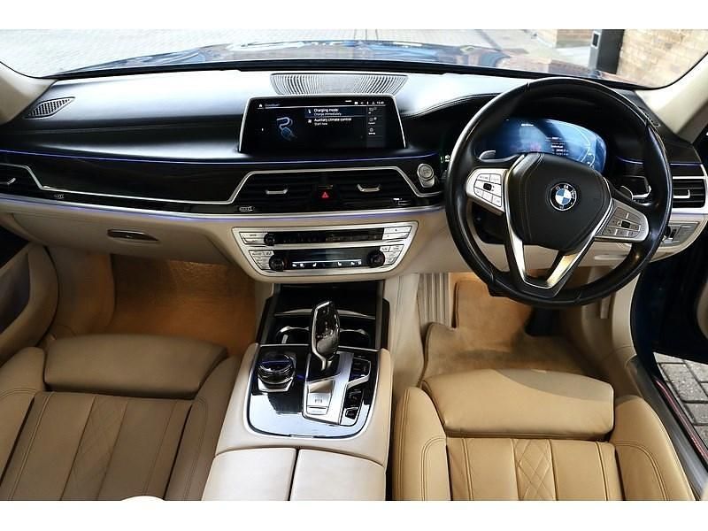 Used BMW 745e Comfort Edition 394 HP (289 kW) 2021 Blue Sedan