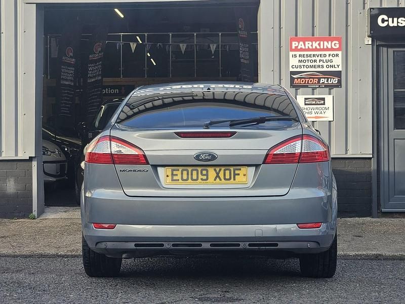 Used Ford Mondeo Titanium X 140 HP (102 kW) 2009 Grey Hatchback