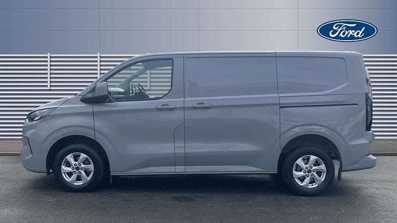 Used Ford Transit Custom Limited 136 HP (100 kW) 2024 Van