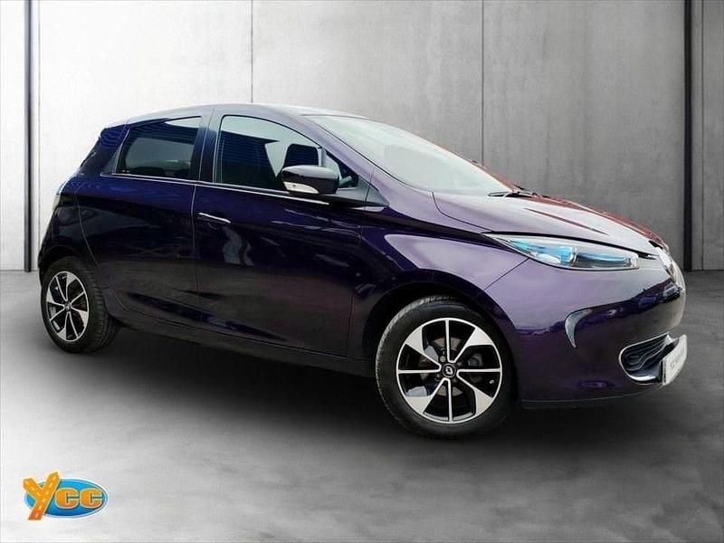 Used Renault Zoe Dynamique 78 kW (107 HP) 2018 Purple Hatchback