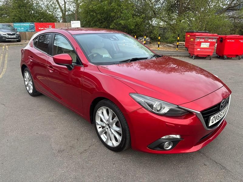 Used Mazda 3 Inclusive 2015 Red Hatchback
