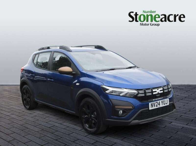 Blue Used 2024 Dacia Sandero Extreme Hatchback | £16,300 (Fair price) - Image 1/4
