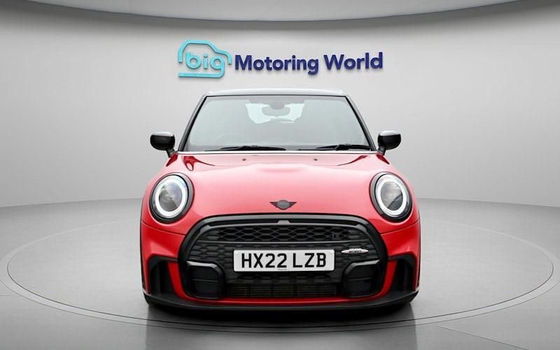 Used Mini Cooper Hatch 136 HP (100 kW) 2022 Red Hatchback
