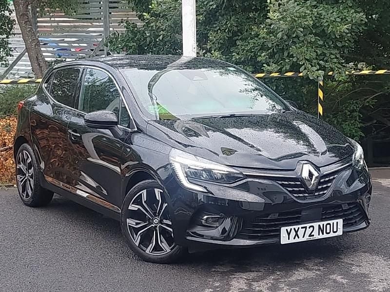Black Used 2022 Renault Clio V Techno Hatchback | £15,298 (A bit pricey) - Image 1/4