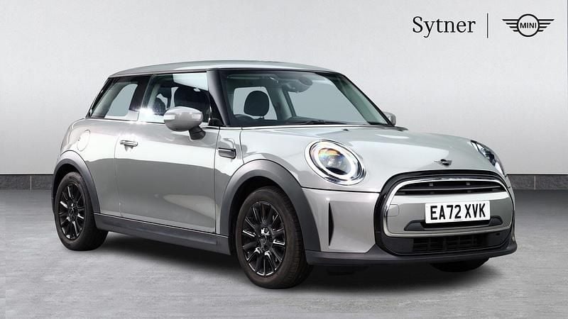 Begagnad Mini Cooper Classic 134 HK (98 kW) 2022 Grå Halvkombi