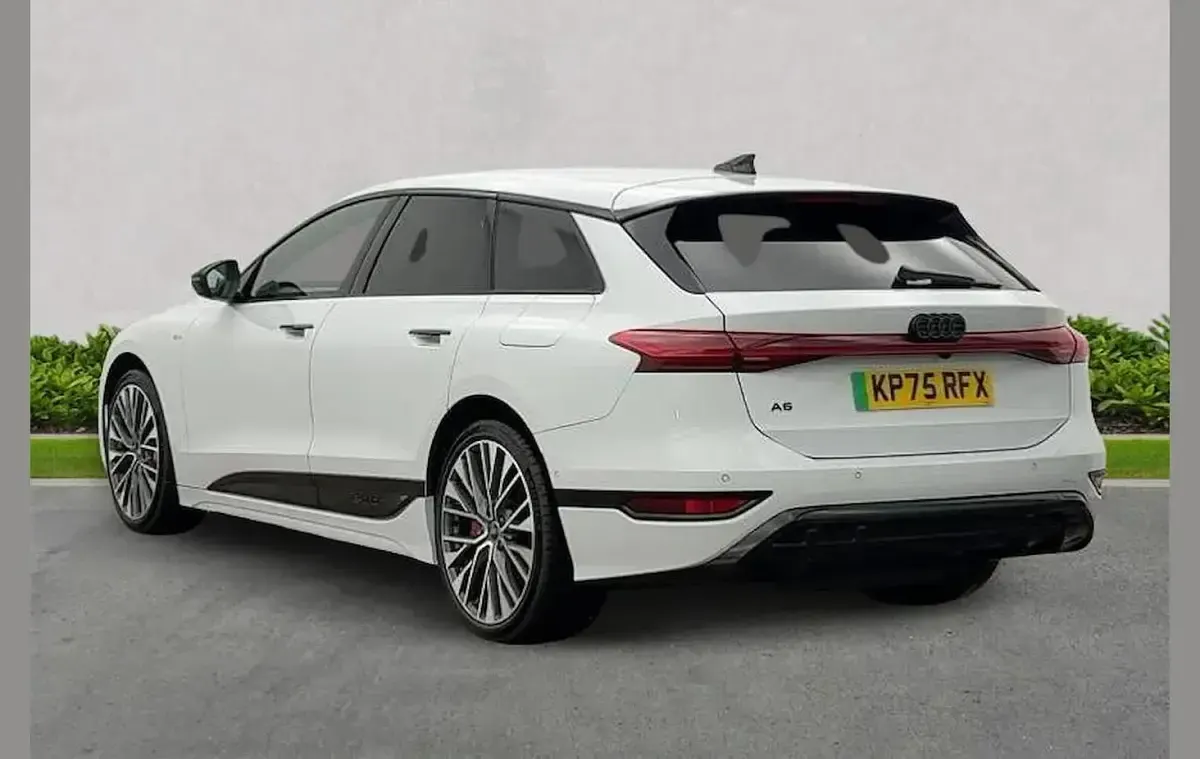 New Audi A6 e-tron Performance 269 kW (367 HP) 2025 White Estate