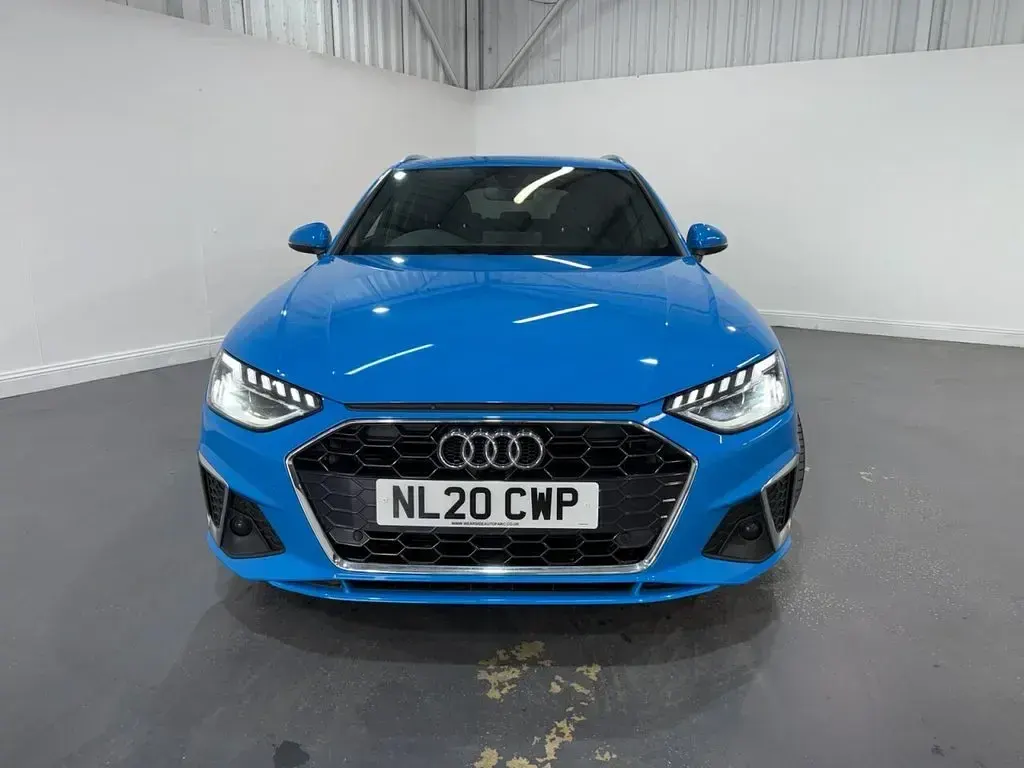 Used Audi A4 S-Line 136 HP (100 kW) 2020 Blue Estate