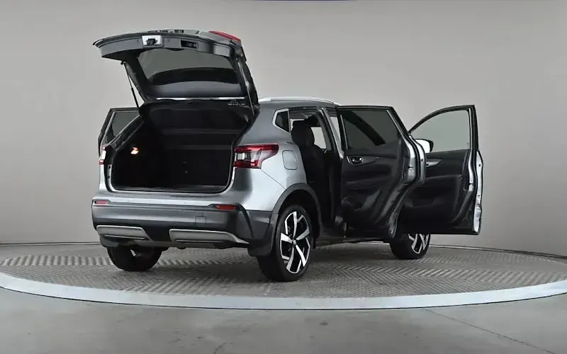 Used Nissan Qashqai Tekna 140 HP (102 kW) 2020 Grey SUV