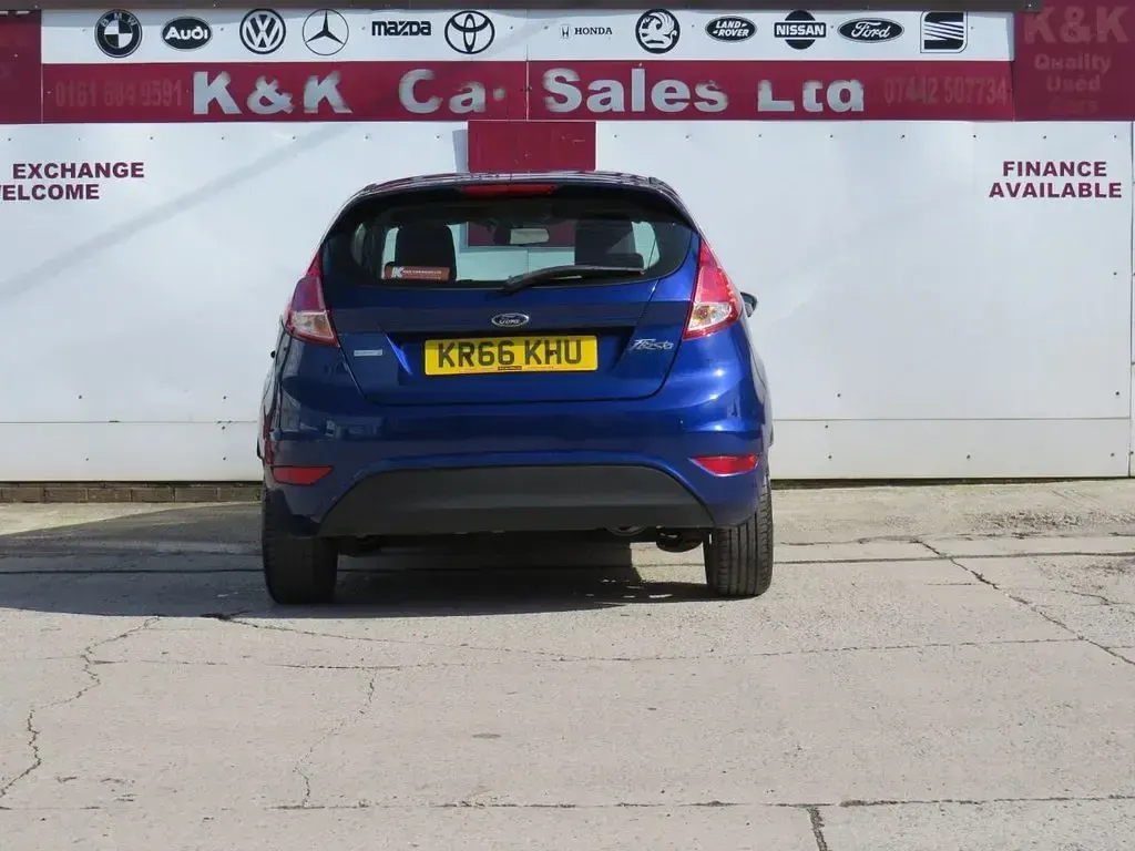 Used Ford Fiesta Zetec 100 HP (73 kW) 2017 Blue Hatchback