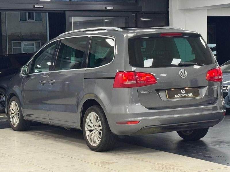 Used VW Sharan SEL 170 HP (125 kW) 2011 Grey MPV
