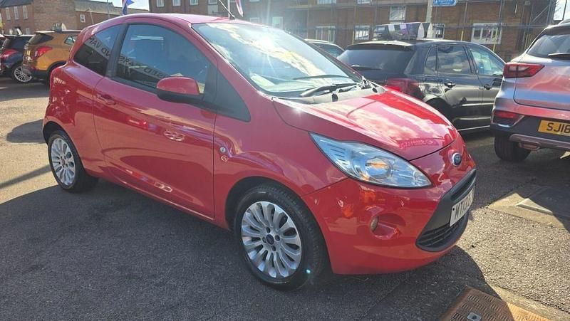 Used Ford Ka Zetec 69 HP (50 kW) 2013 Red Hatchback