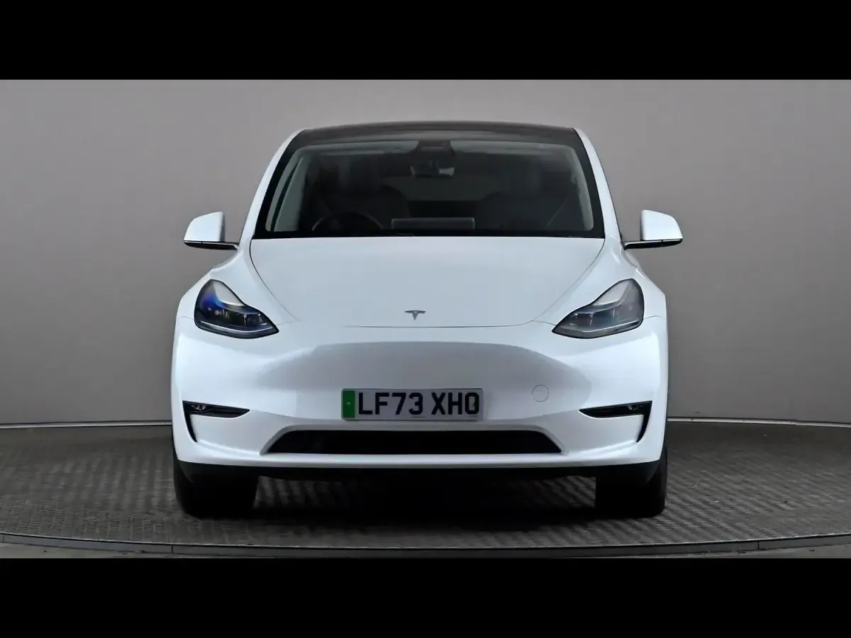 Used Tesla Model Y Long Range AWD 378 kW (514 HP) 2023 White SUV