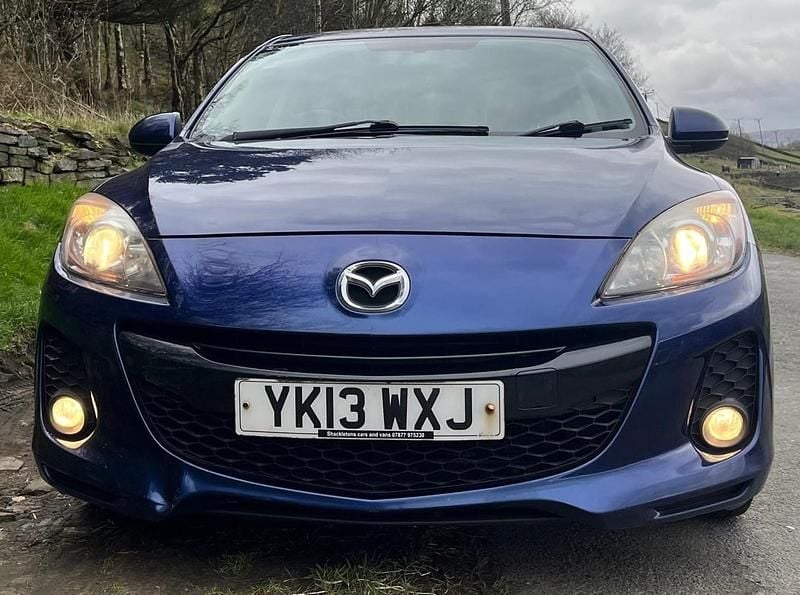 Used Mazda 3 Edition 105 HP (77 kW) 2013 Blue Hatchback