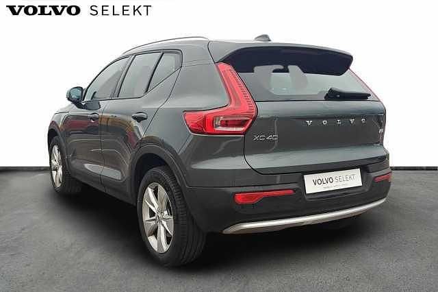 Used Volvo XC40 Core 161 HP (118 kW) 2026 SUV