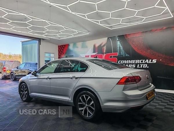 Used VW Passat SEL 150 HP (110 kW) 2020 Silver Sedan