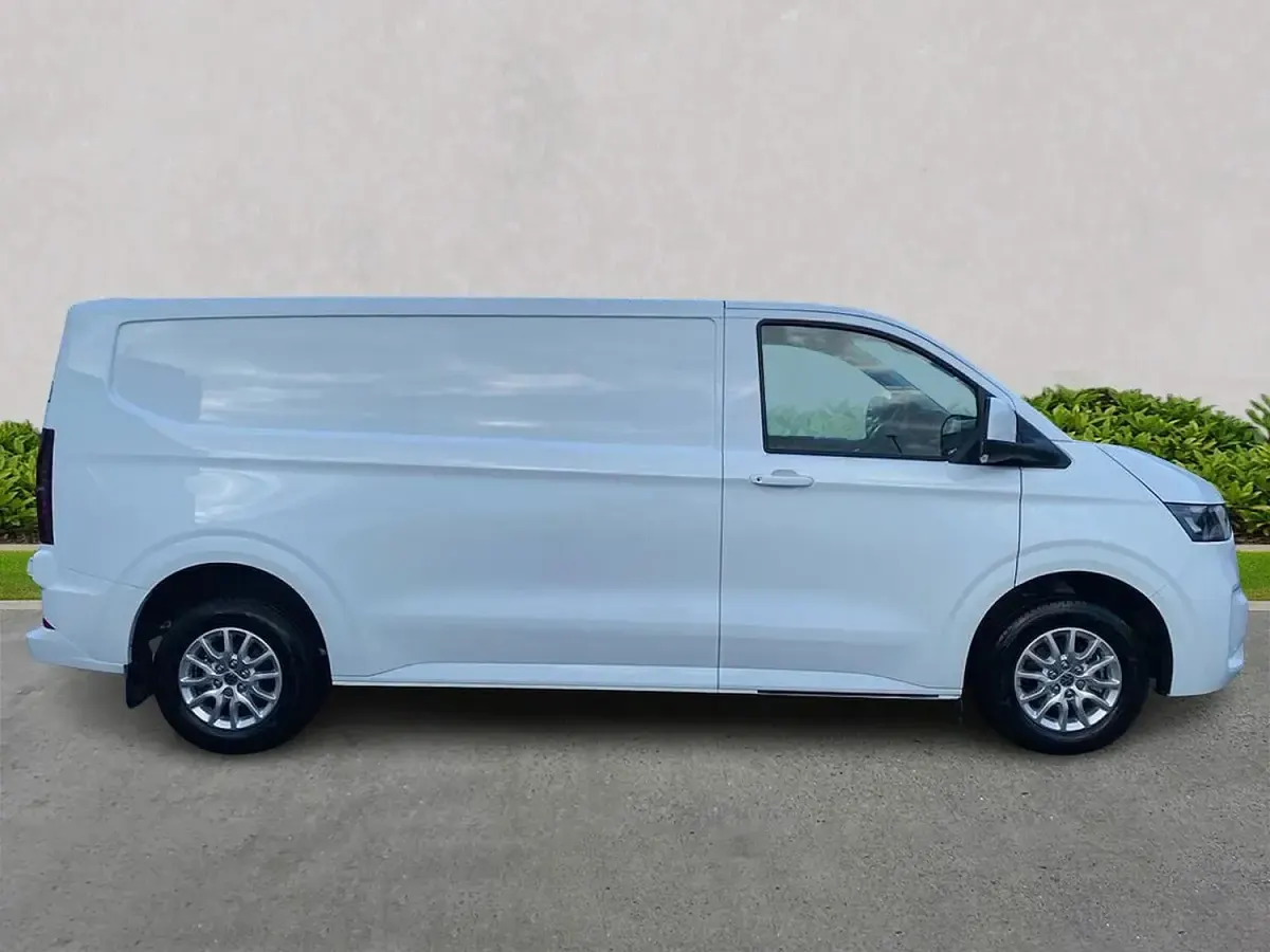 Used VW T7 S 150 HP (110 kW) 2025 White Van