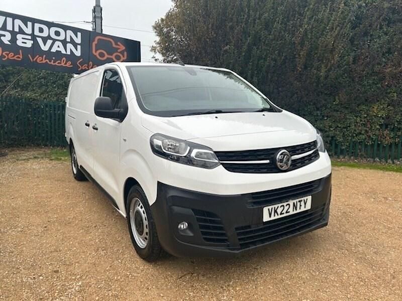 Used Vauxhall Vivaro 100 HP (73 kW) 2022 White MPV