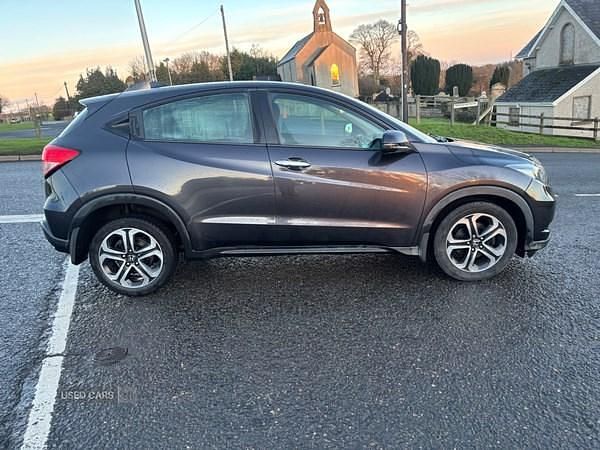 Used Honda HR-V SE 120 HP (88 kW) 2016 Black SUV