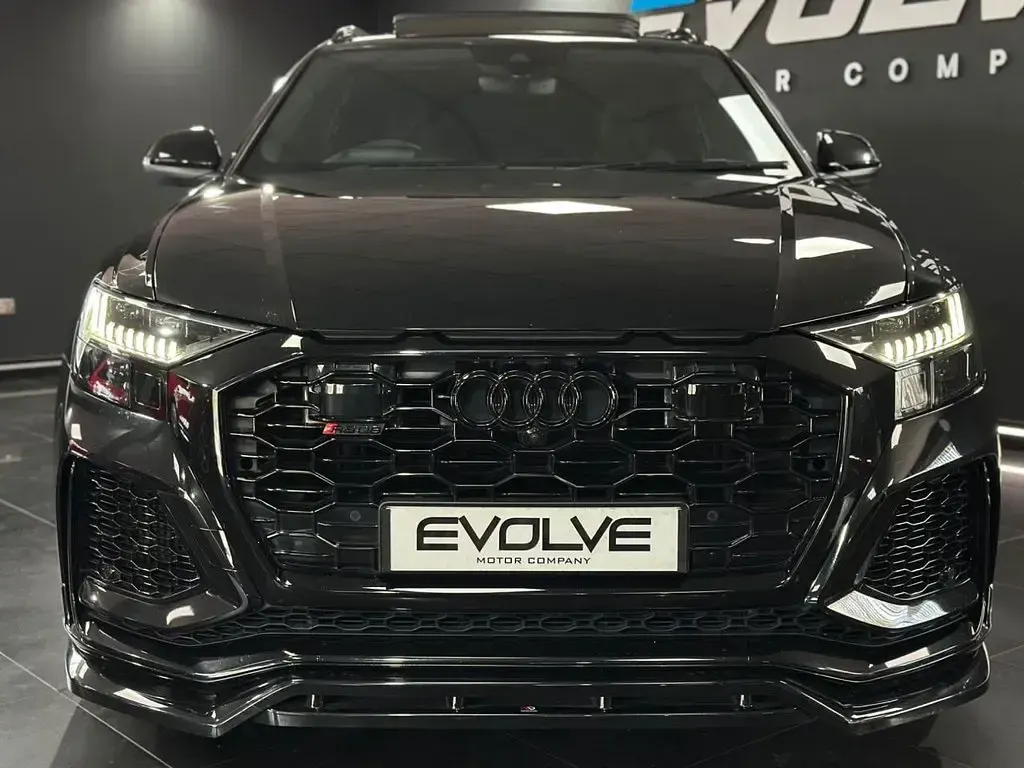 Used Audi Q8 Comfort 600 HP (441 kW) 2022 Black SUV