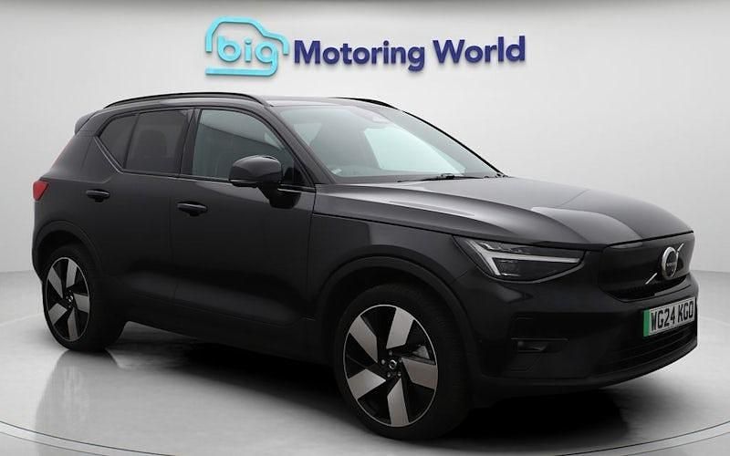 Black Used 2023 Volvo XC40 Ultimate SUV | £28,400 (Fair price) - Image 1/4