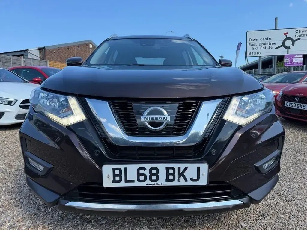 Used Nissan X-Trail N-Connecta 177 HP (130 kW) 2018 Beige SUV