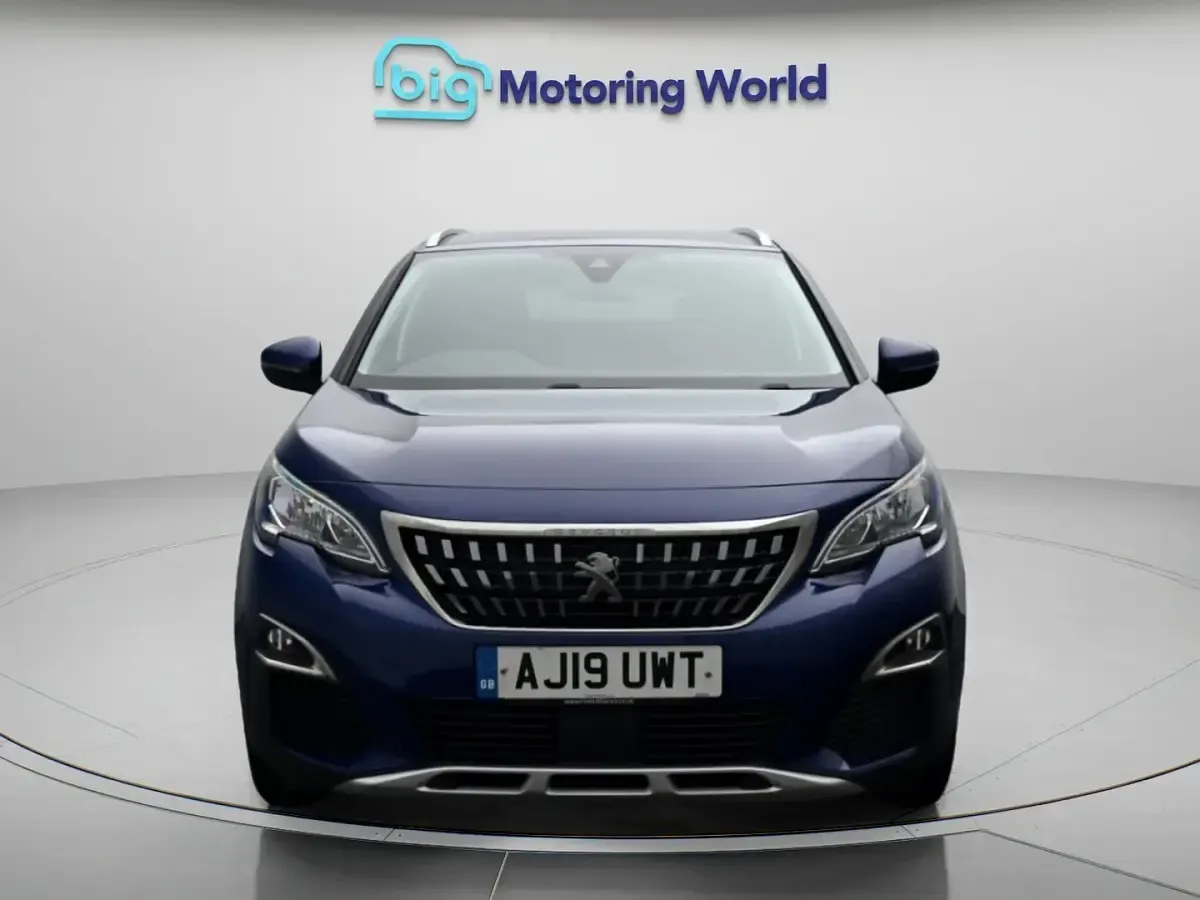 Used Peugeot 3008 Allure 129 HP (94 kW) 2019 SUV