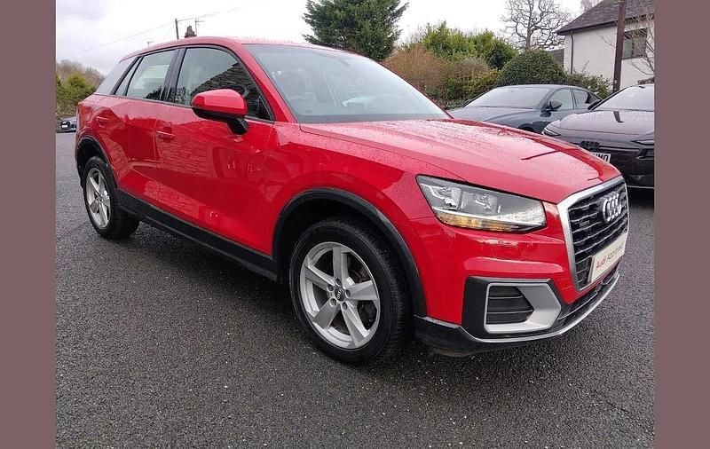 Used Audi Q2 Sport 147 HP (108 kW) 2020 Red SUV