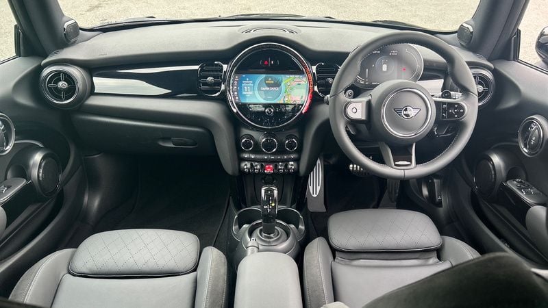 Used Mini Cooper S Hatch 188 HP (138 kW) 2023 Black Hatchback