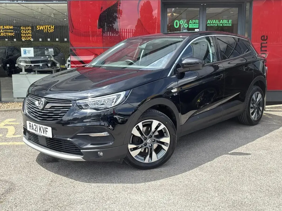Used Vauxhall Grandland X S 128 HP (94 kW) 2021 Black SUV