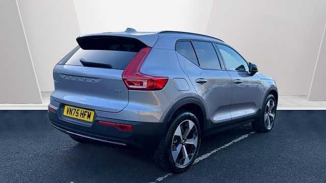 New Volvo XC40 Plus 197 HP (144 kW) 2026 SUV