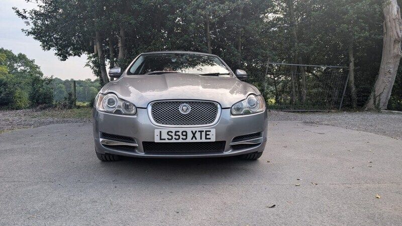 Grey Used 2009 Jaguar XF Luxury Sedan | £3,295 (Super price) - Image 1/4