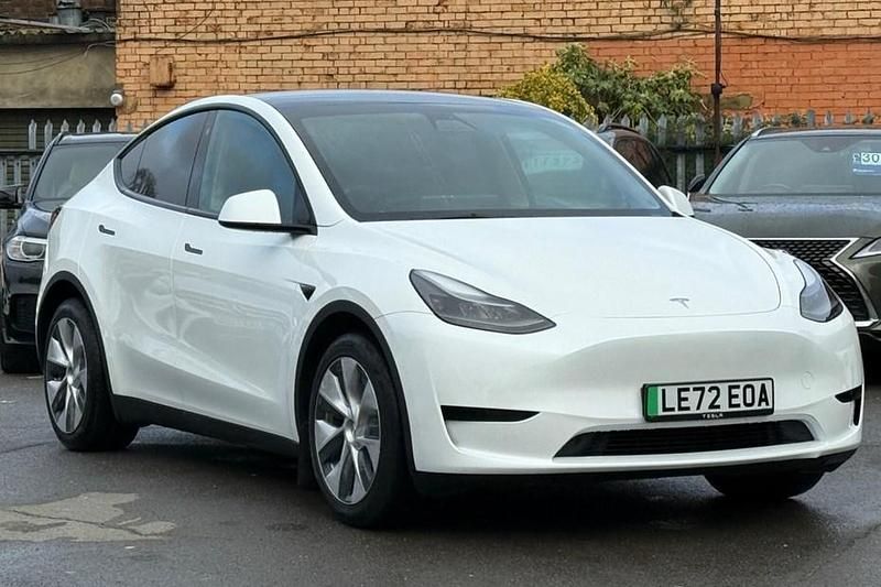 Used Tesla Model Y RWD 11 kW (15 HP) 2022 SUV