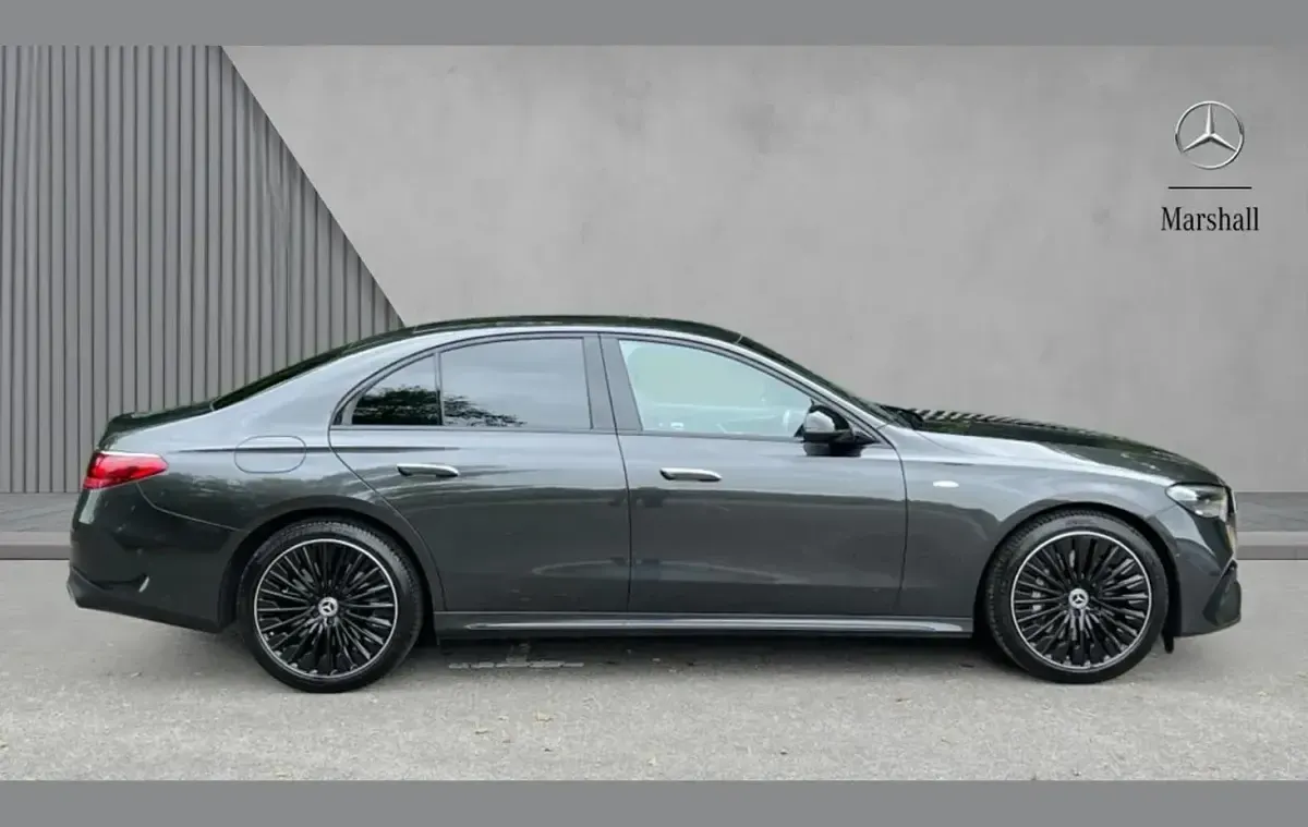 Used Mercedes E300 Urban 313 HP (230 kW) 2025 Grey Sedan