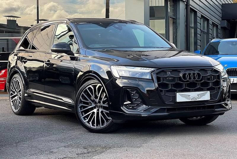 Black Used 2024 Audi Q7 Comfort SUV | £71,950 - Image 1/4