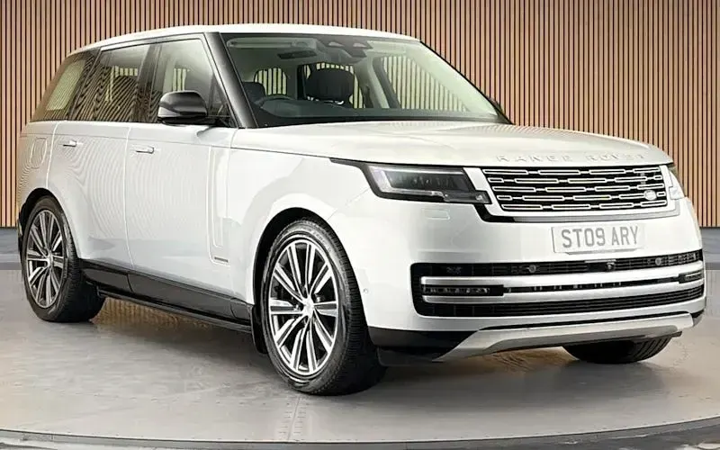 Used Land Rover Range Rover Autobiography 460 HP (338 kW) 2024 SUV