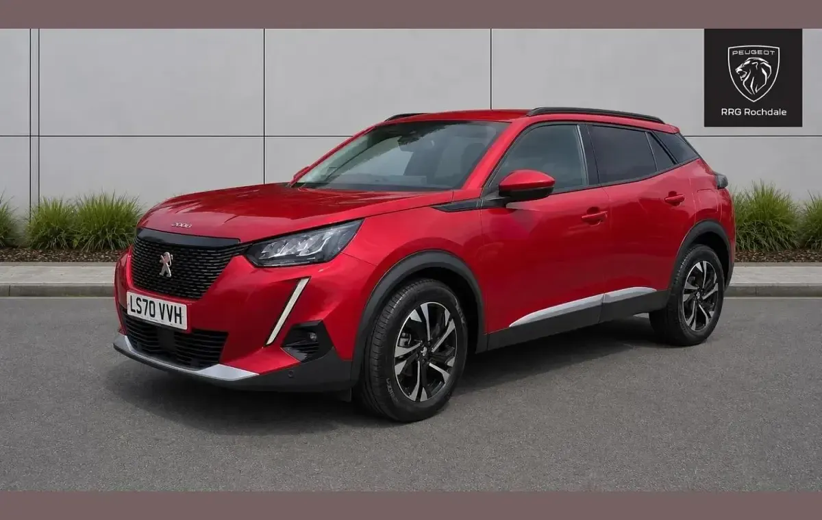 Used Peugeot 2008 Allure 100 HP (73 kW) 2020 Red SUV
