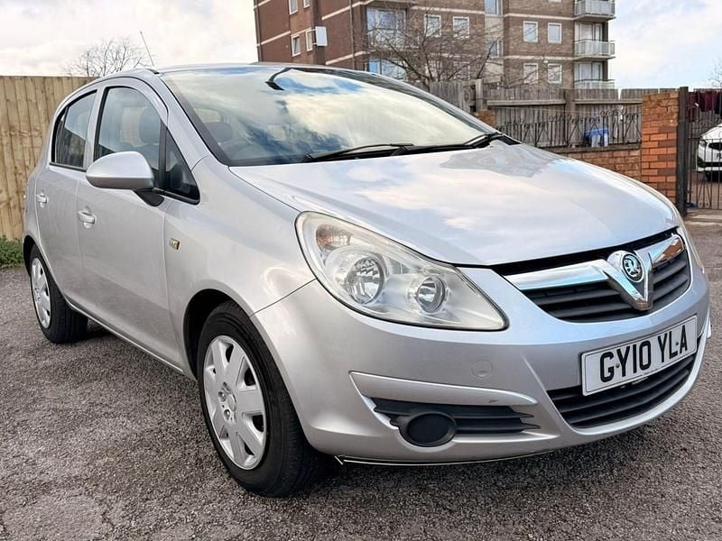 Used Vauxhall Corsa 100 HP (73 kW) 2010 Silver Hatchback