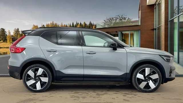 Used Volvo EX40 Ultra 185 kW (252 HP) 2025 Grey SUV