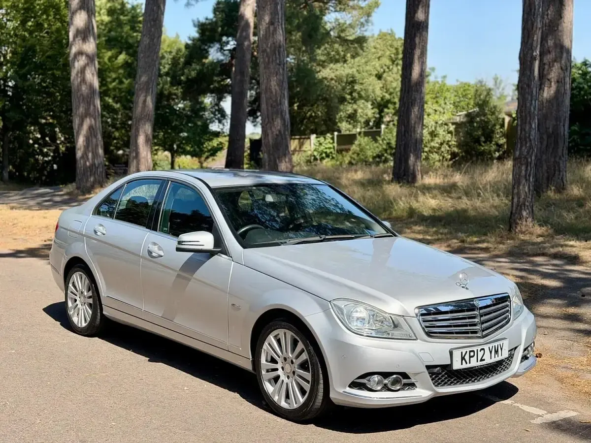 Used Mercedes C250 Elegance 2012 Silver Sedan
