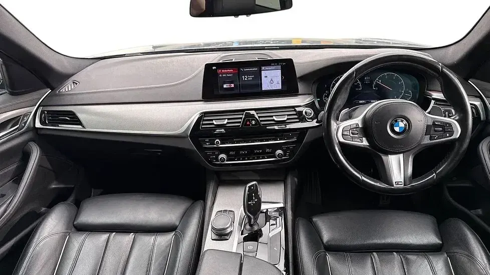 Used BMW 520 M Sport 187 HP (137 kW) 2018 Blue Estate