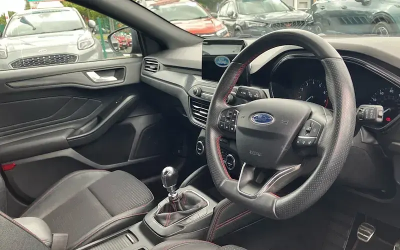 Used Ford Focus ST-Line X 125 HP (91 kW) 2019 Grey Hatchback