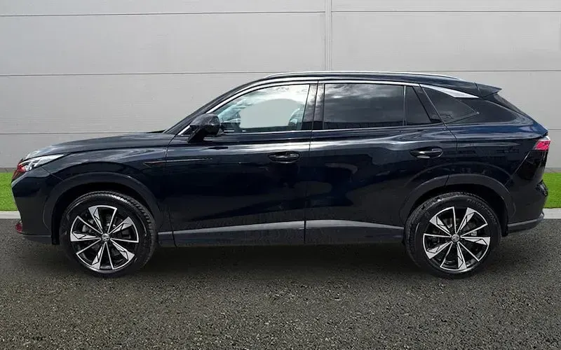 Used MG HS Trophy 224 HP (164 kW) 2025 Black SUV